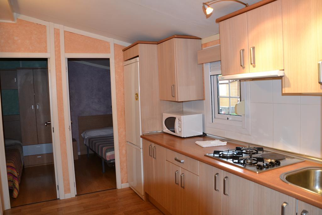 Camping Fuentes Blancas Burgo Dış mekan fotoğraf