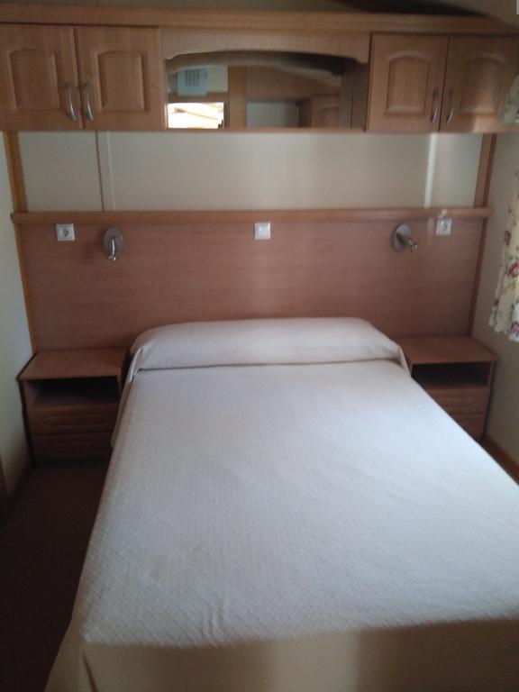 Camping Fuentes Blancas Burgo Dış mekan fotoğraf